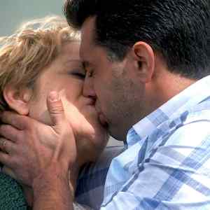 150417_2859659_Tierra_de_Reyes__Resumen_Semanal__Capitulos_