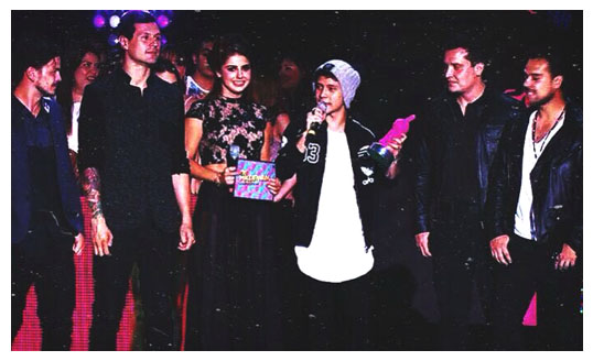 4f14d313-d62d-4478-9bab-750efe024516