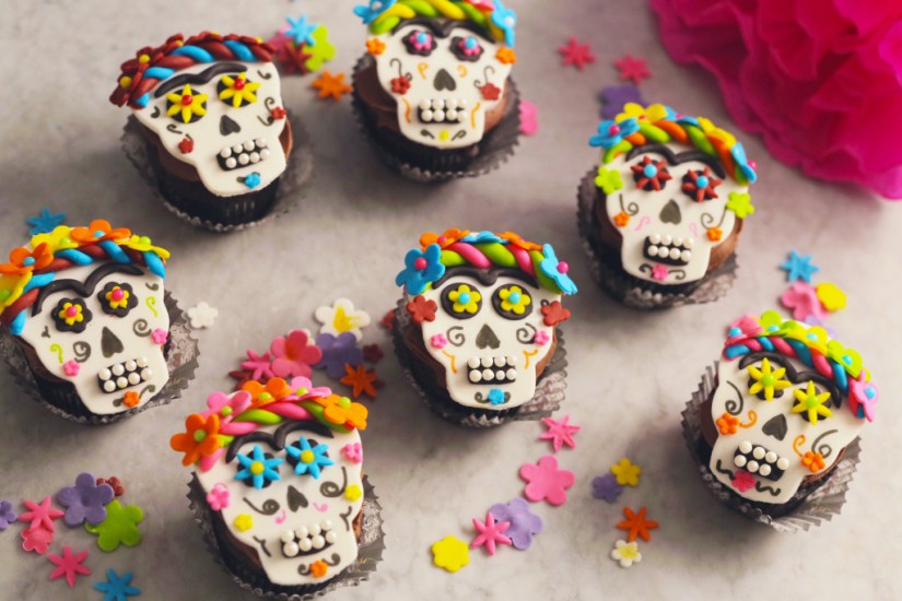 frida-skull-cupcakes1
